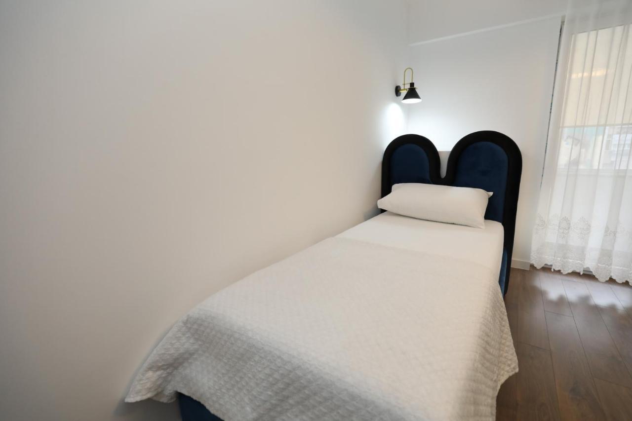 Tirana Center Apartment - Your Cosy Corner Zewnętrze zdjęcie