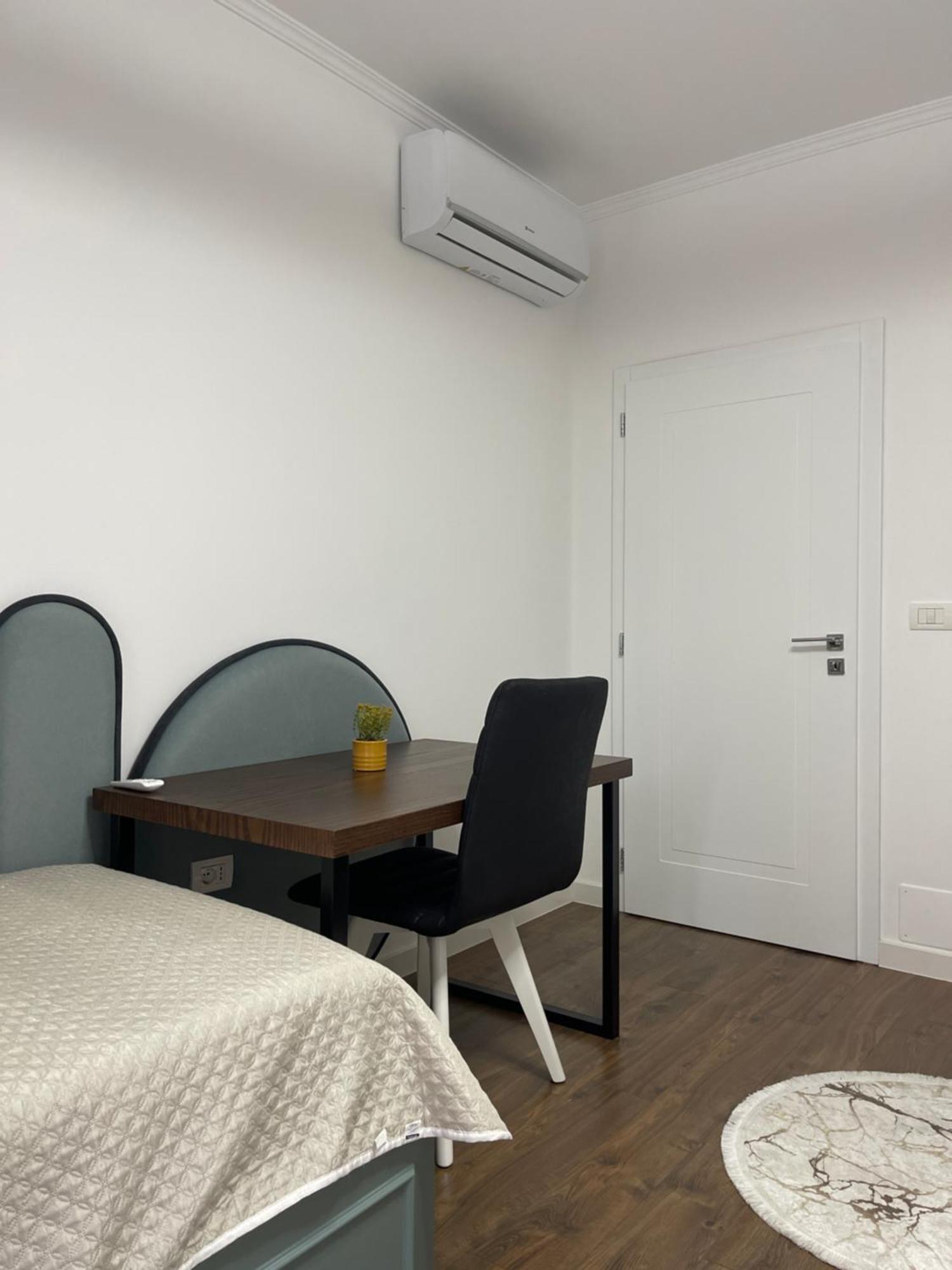 Tirana Center Apartment - Your Cosy Corner Zewnętrze zdjęcie